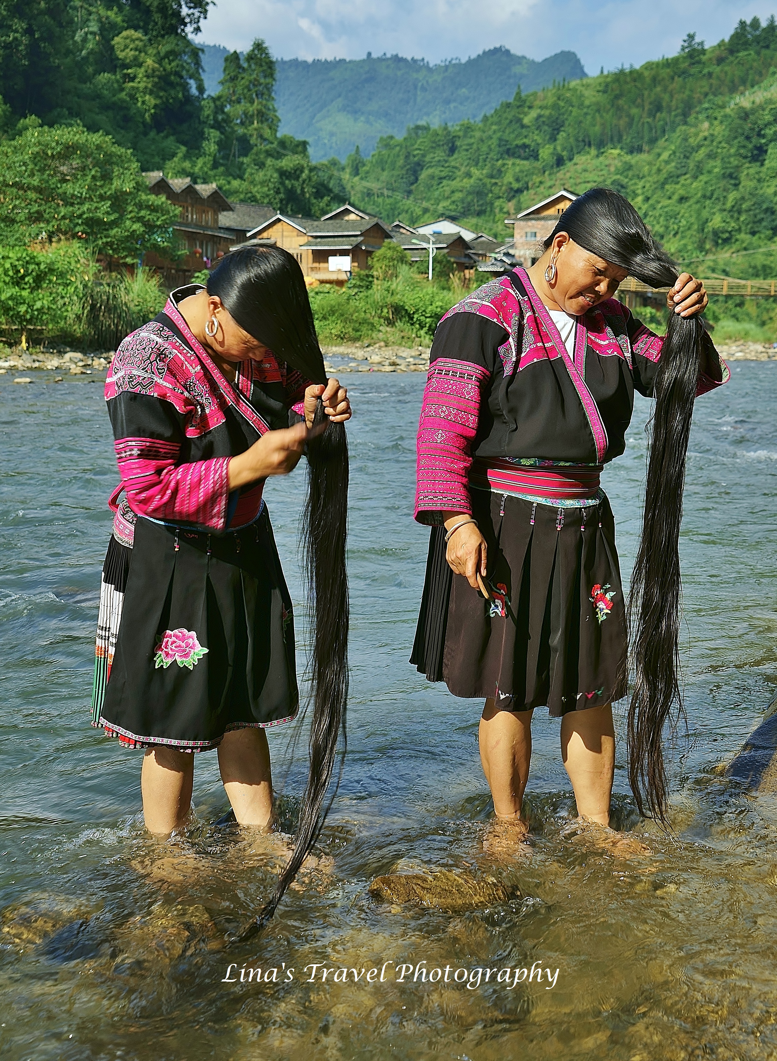 Huangluo (Long Hair) Village, Yao Ethnic People – China Photo Tour